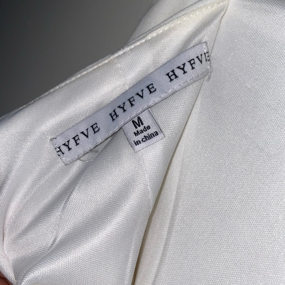 HYFVE NWT white pencil skirt design - Picture 4 of 4